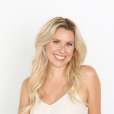 Headshot of Yonkers Reiki practitioner Alison Papazois